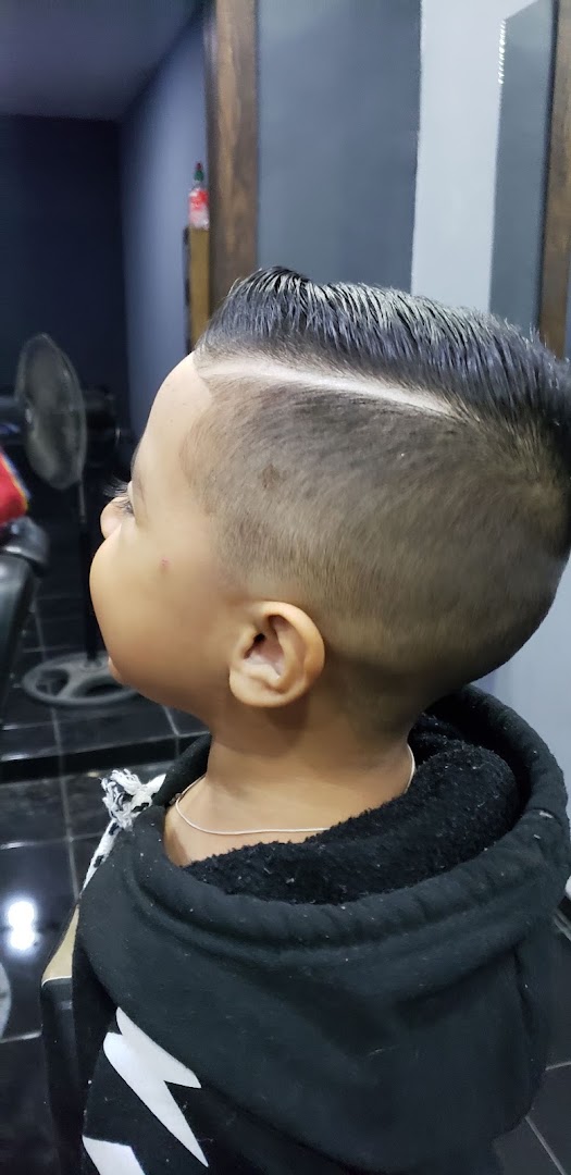 Trabajo de Barbería Gera y Yamely