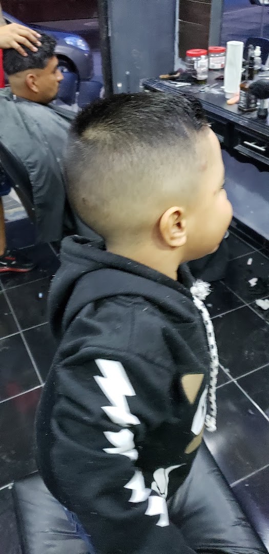 Trabajo de Barbería Gera y Yamely